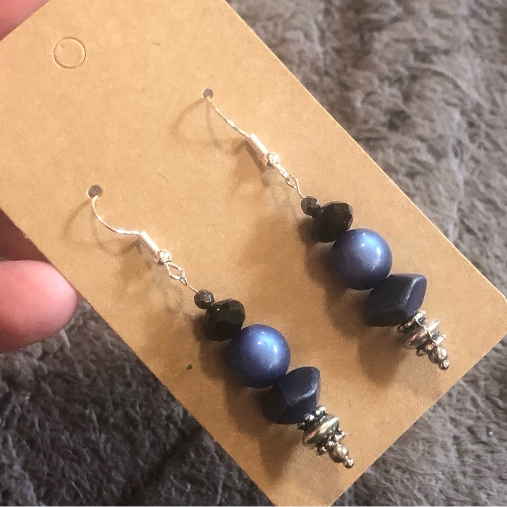 Handcrafted jet black rhondelle iridescent pearl elegant dangle earrings